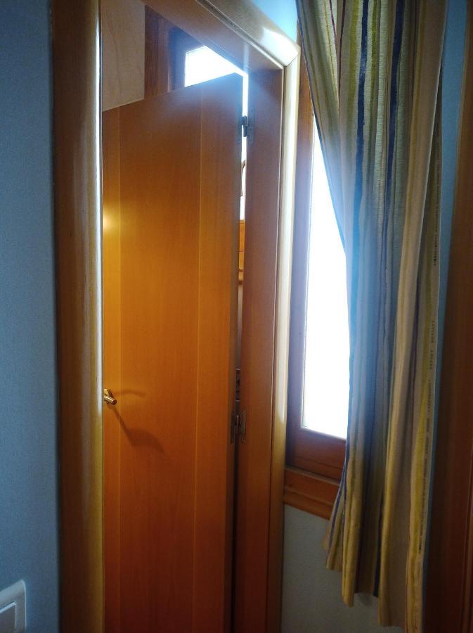 Hotel La Botiga Prades Oda fotoğraf